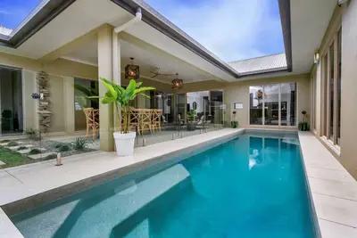 Image de Escapades @ Palm Cove is a luxury house with heated pool