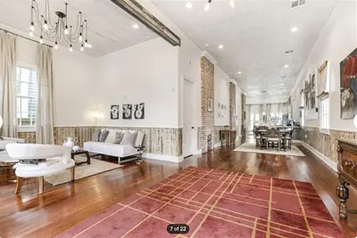 Image de French Quarter (1 mile) Victorian House Sleeps 6