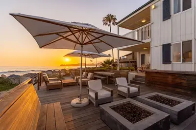 Image de Padaro Retreat Ocean Front Beach House