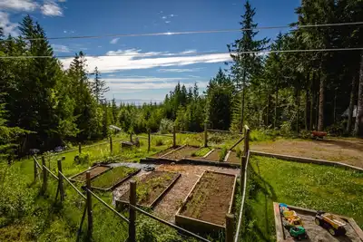 Image de Forbidden Plateau Paradise with Hot Tub
