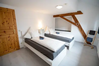 Image de Large 3-room maisonette apartment in Neuhausen Enzkreis