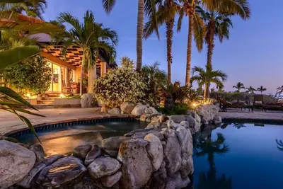 Image de Gorgeous home, gated community with view of the Sea of Cortez