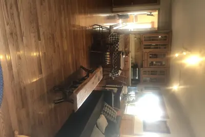 Lakeview cabin on the hillside