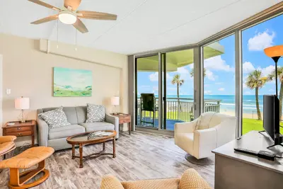 Image de First Floor Condo with Shared Pool, High-Speed WiFi, Central Ac, and Ocean Views