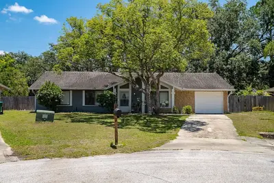 Image de 3b/2Ba Home with Commmunity Pool. 30min from Universal Studios