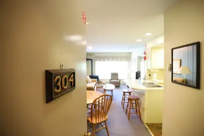 Image de Inns of Waterville Valley one bedroom sleeping 4 - walking distance to Town Square! (304)