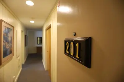 Image de Inns of Waterville Valley unit close to town square (201)