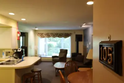 Image de Garden Level Inns Of Waterville Valley Unit with Private Hot and Patio! (105)
