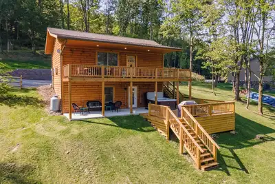 Image de New! Quittin Time: Lake Area, A/C, Fireplace, Fire Pit!