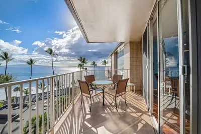Image de Lovely Ocean Views with Convenient Walkable Location - Kamaole Nalu 601 w/ Ac!