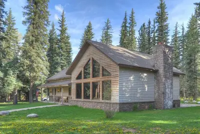 Image de Vallecito Lake Family Retreat - Large Patio, Yard, Ample Parking, Pool Table