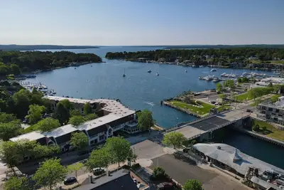 Image de Peaceful Lakeview Retreat | Downtown Charlevoix | Pool, Hot Tub, Sauna