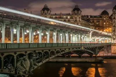 Image de Your Solution To A Luxury Stay- 250m2 Top Luxury Champs Elysees