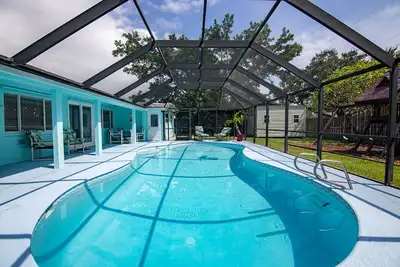 Image de New Pool! Beachside, Dog Friendly, Non -Smoking, 4-Bed-3-Bath Home & Solar  Pool