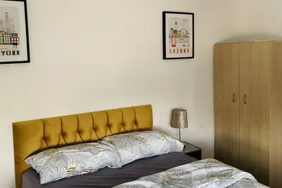 Image de Lime, Large Double Room, Barking, Close to London