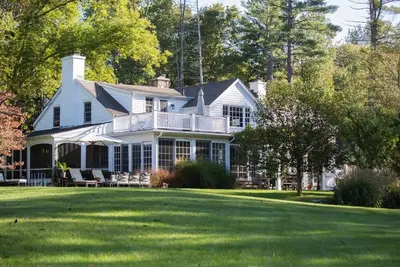 Image de Charming Country Getaway on Stillwater Pond