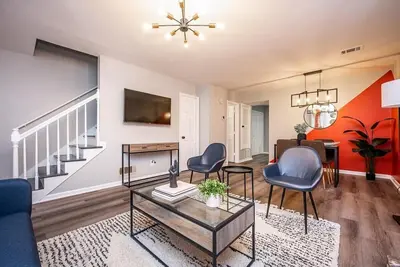 Image de Entire Place Cozy Quiet 2b2b Townhouse