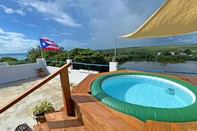 Image de Ocean View Apt with Jacuzzi and Terrance in Playa Santa
