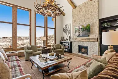 Image de Edgemont 2803 The Steamboat Penthouse! Ski-In\/Ski-Out Access!