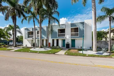 Image de Palm Beach Shores Townhouse Bleu