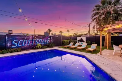 Image de Galactic Getaway by Scottsdale Beach Club - New