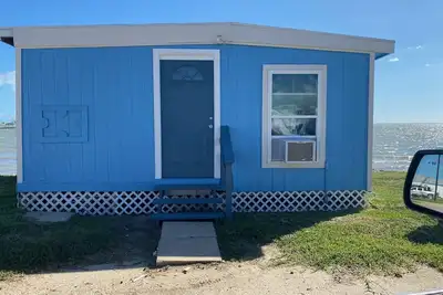 Image de Waterfront cabin in beautiful Aransas Pass, Texas