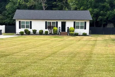 Image de Huntersville House 3 bedrooms 2 Baths