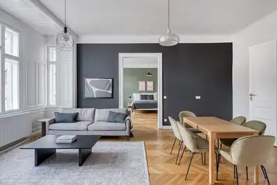 Image de Ideal Josefstadt 2br w/ Elevator, near Volksgarten + U2, by Blueground