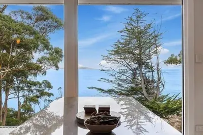 Image de Hidden Bay Retreat 15 Min to Hobart, 5 Bed, 3 Bath.