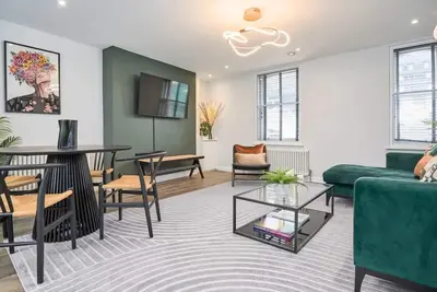 Image de Expansive Penthouse with Roof Terrace in Soho