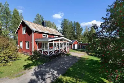 Image de Cozy w lake view near windpark