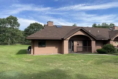 Image de Comfy Condo nestled in the White Mountains of Nh (6 adults max)