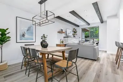 Image de Executive 2br Whistler Village Home: Sleeps 6, Ac, Free Parking & Near Shops & Trail!