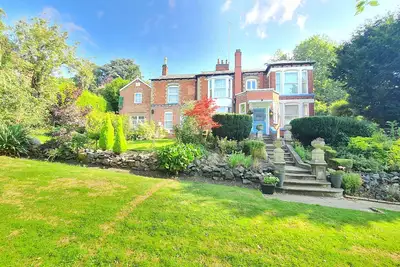 Image de Maison de campagne indépendante d'époque unique située à Leicester