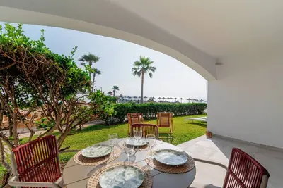 Image de Appartement Vue Mer dans complexe 4 étoiles avec 3 piscines, animations et jeux