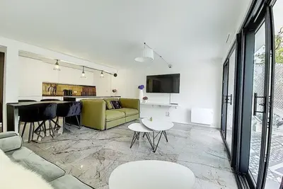 Image de À moins de 10 min de Nantes : appartement luxueux avec terrasse et 2 chambres