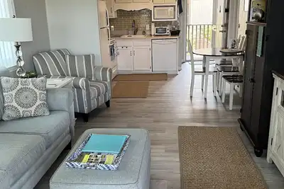 Image de Atlantic Beach Condo within walking distance to the beach