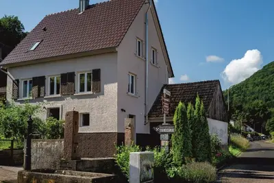Image de Haus Am Brunnen - vacation home, shower and bath, Wc, 3 bedrooms