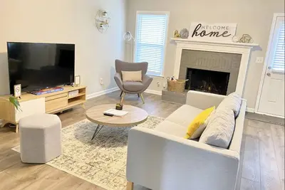Image de 💥New⚡️Cozy Modern Trendy Home of Buford 3 mins from Mall of Ga🌟