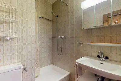 Image de Agréable appartement pour 5 personnes avec Wifi, piscine, Tv, balcon et parking