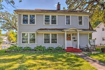 Image de Townhome w/ Yard, 2 Mi to Downtown + Golfing