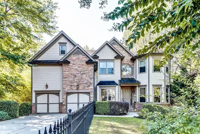 Image de Lovely, Cozy, Chamblee home close to all you need! etc