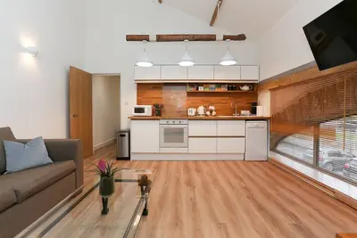 Image de Appartement-Moderne-Salle de bain privée séparée