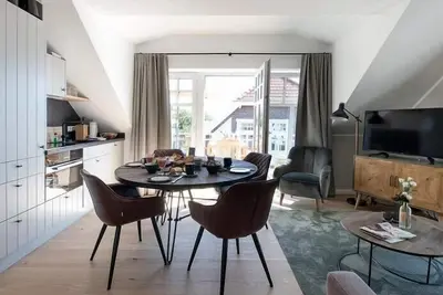 Image de Sanddorn im Lindenhof - dog-friendly attic apartment