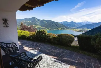 Image de Chalet Crown of the Alps, Lake view & garden