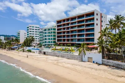Image de Casa Del Mar: Luxury 2 bed/2 bath Beach Front Condo with Pool - Bucerias
