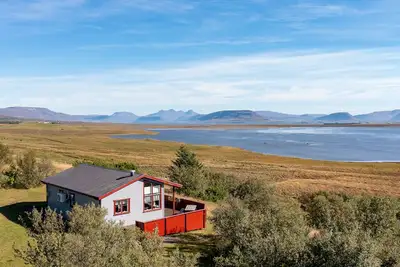 Image de Hvalfjarðarsveit Cottage with Large Wooden Deck, Mountain View + Great Location