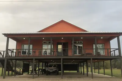 Image de Time For Livin…just a few steps from the Caddo River