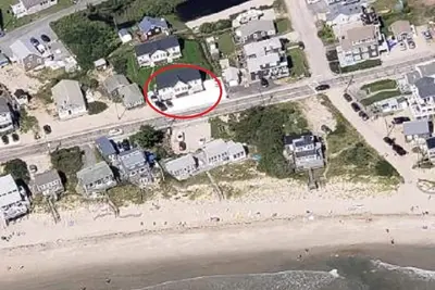 Image de Two Bedroom Cottage! Great location!