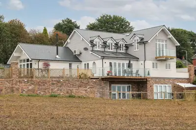 Image de Slitting Mill Annex, romantic, with hot tub in Rugeley